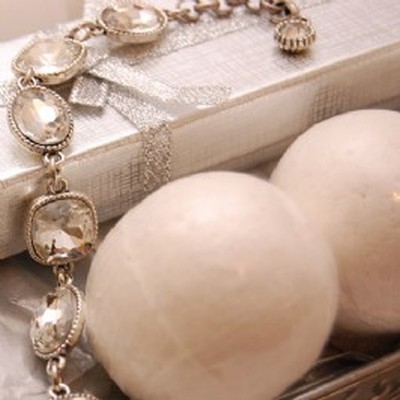 Glittering Gracefully (3)