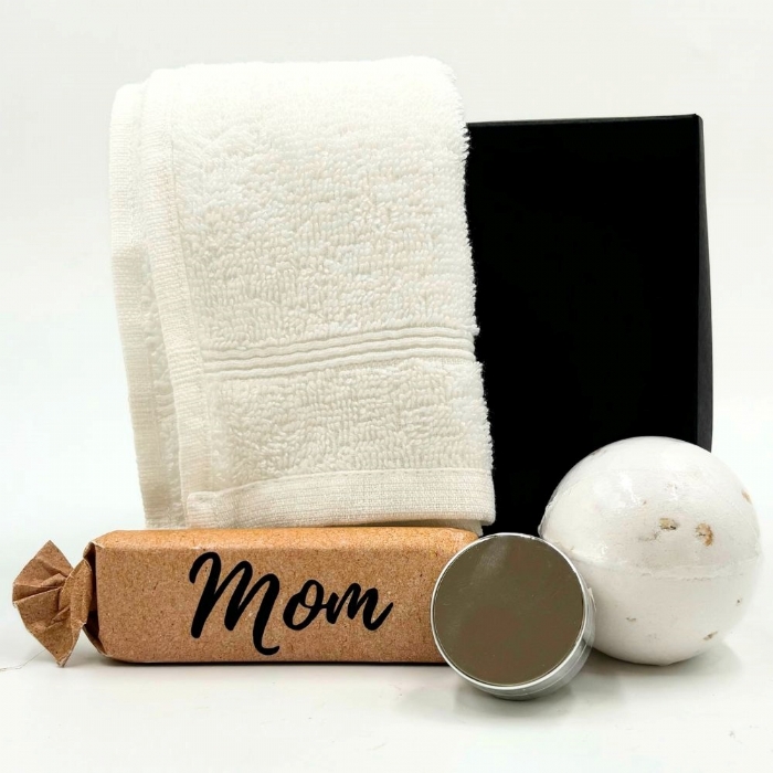 Moms Little Pamper Box 